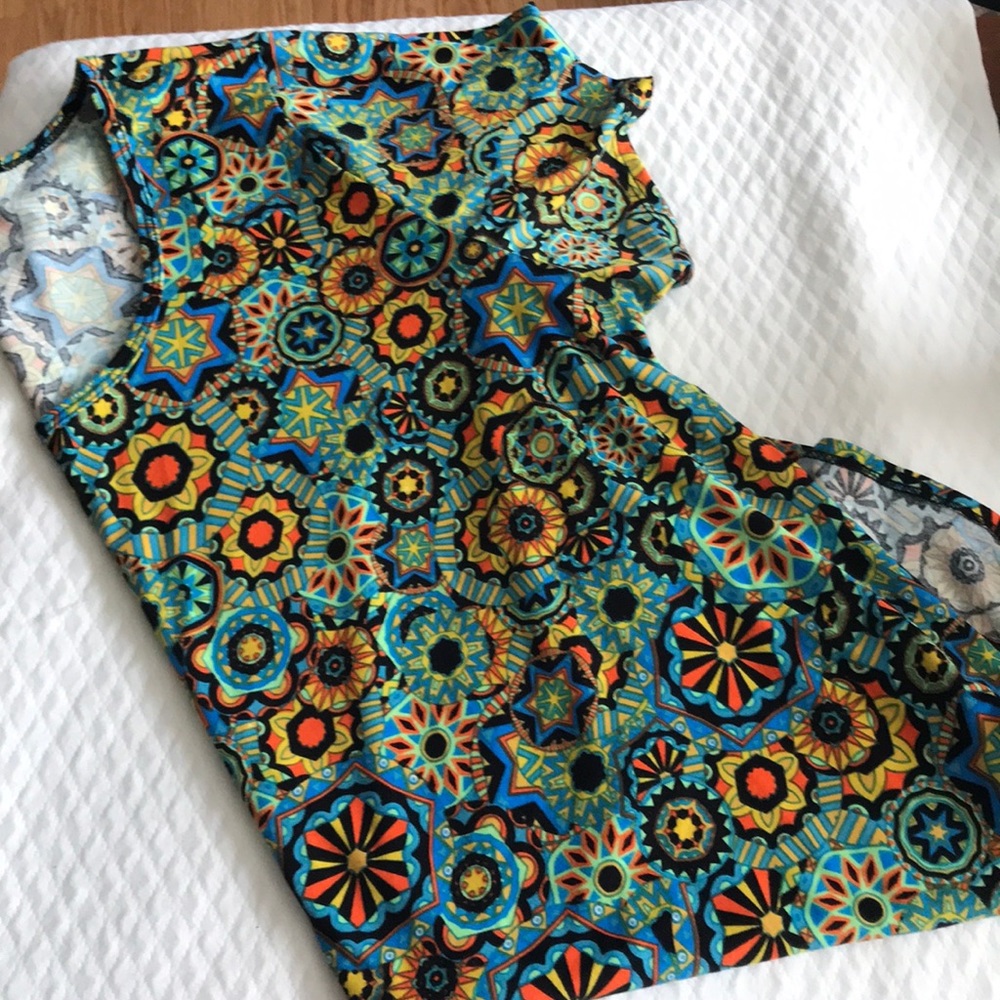 Lularoe 3XL Classic Tee - Gently Worn